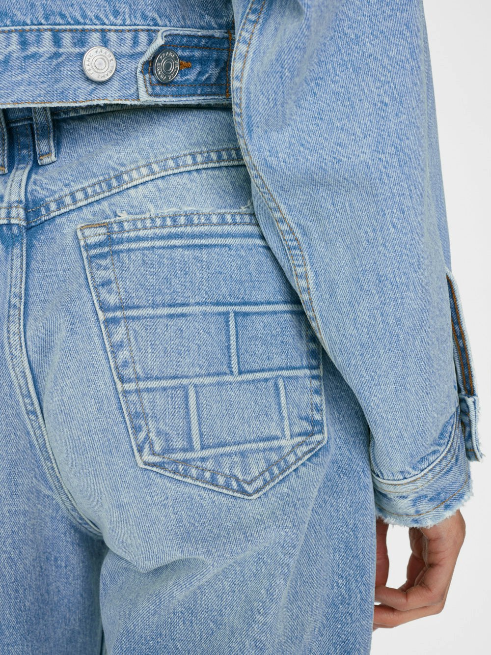 jacket back detail